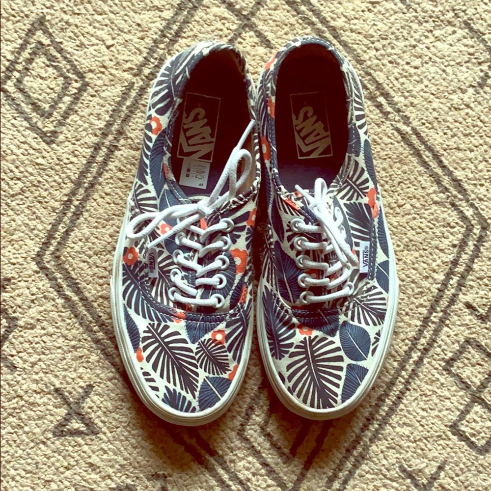 Vans Tropical Canvas Shoe